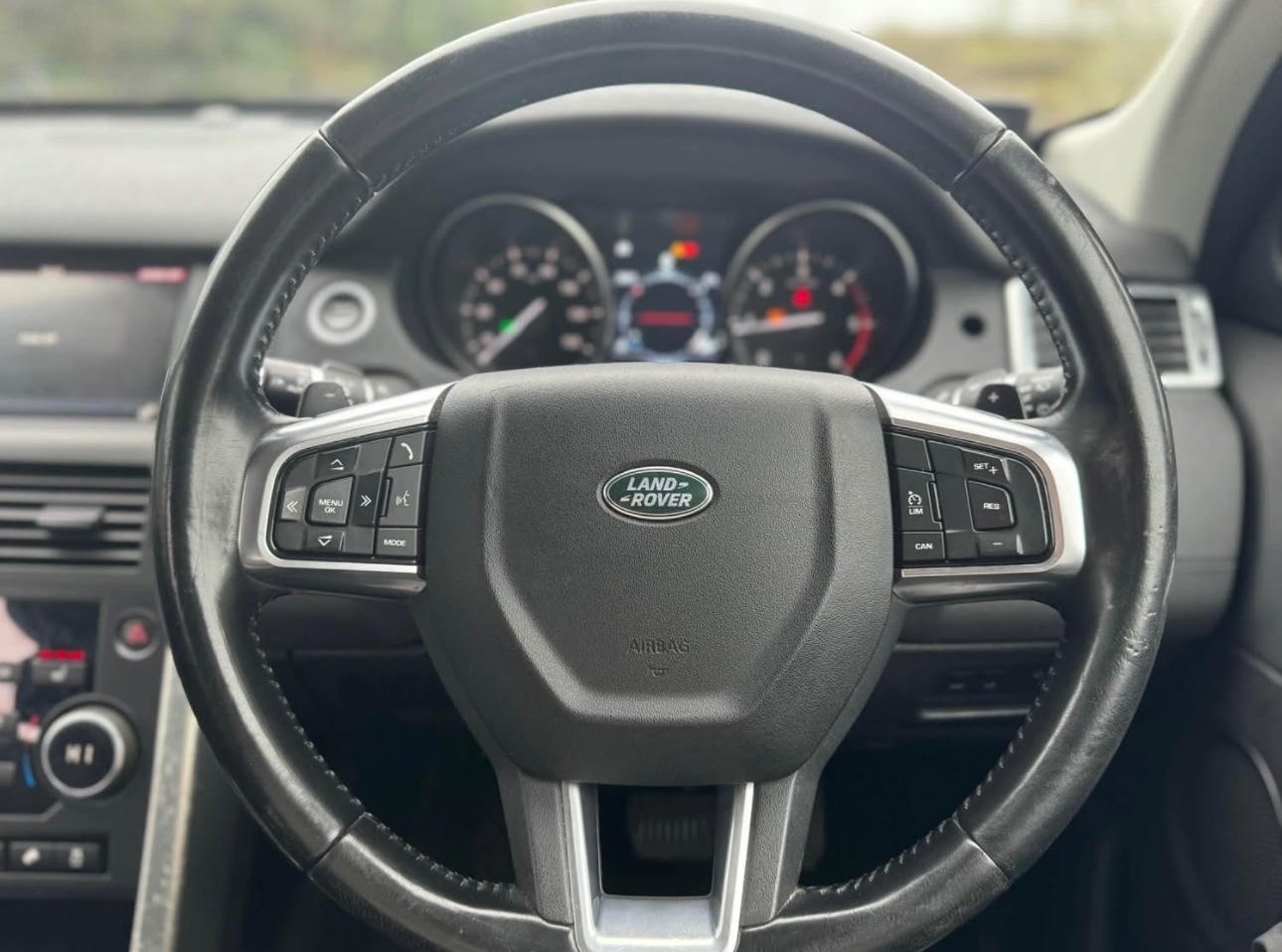 Used Land Rover Discovery 2019 for sale - 76017618: Photo 13