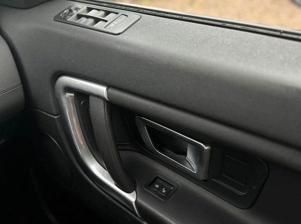 Used Land Rover Discovery 2019 for sale - 76017618: Photo 16