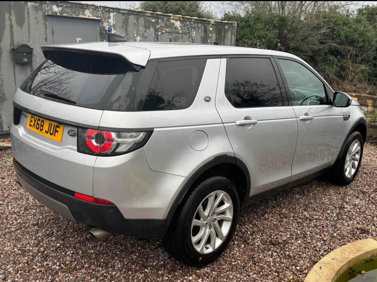 Used Land Rover Discovery 2019 for sale - 76017618: Photo 2