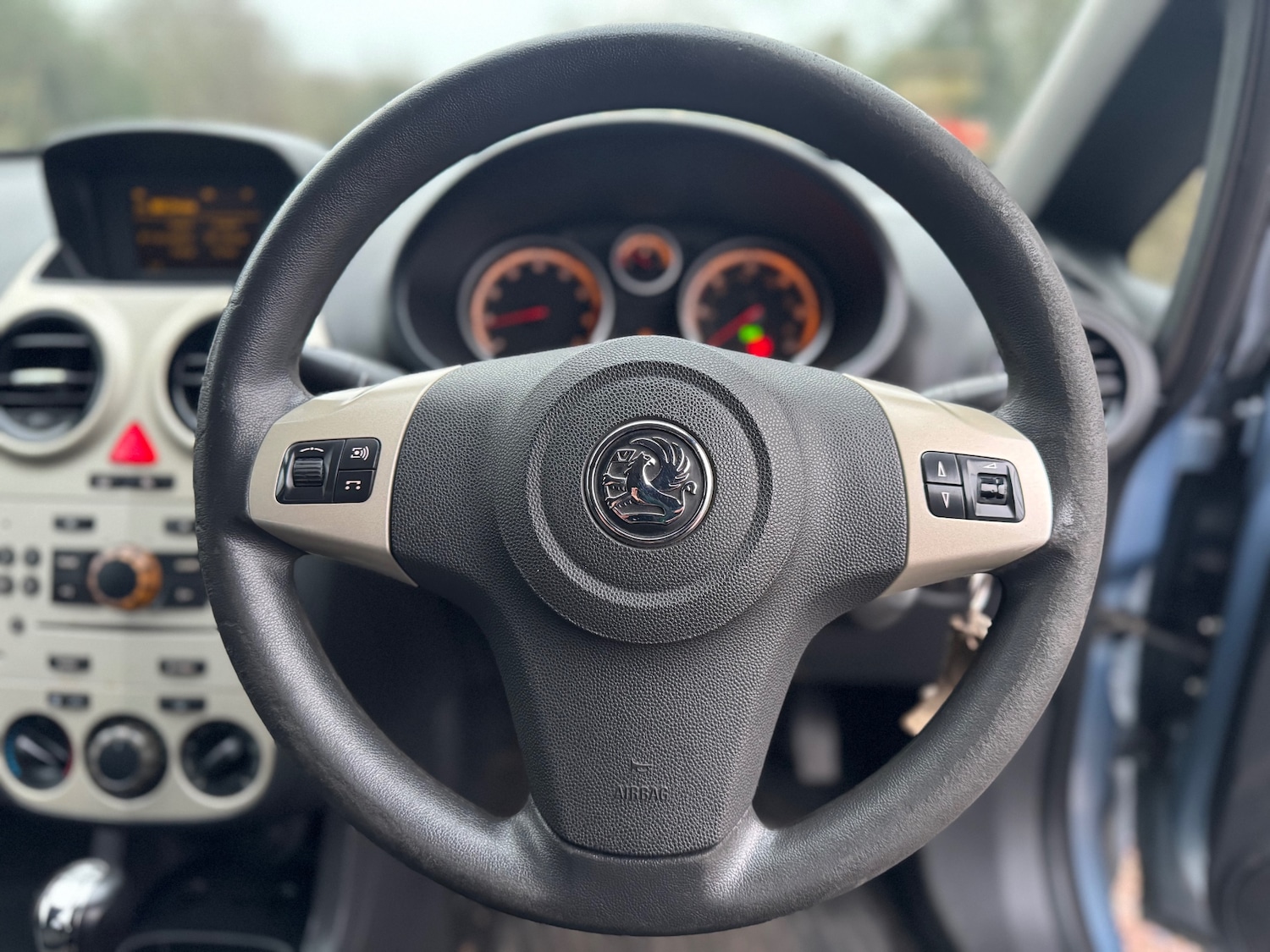 Used Vauxhall Corsa 2008 for sale - 77979878: Photo 9