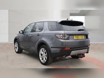 Used Land Rover Discovery Sport 2015 for sale - 79087837: Photo