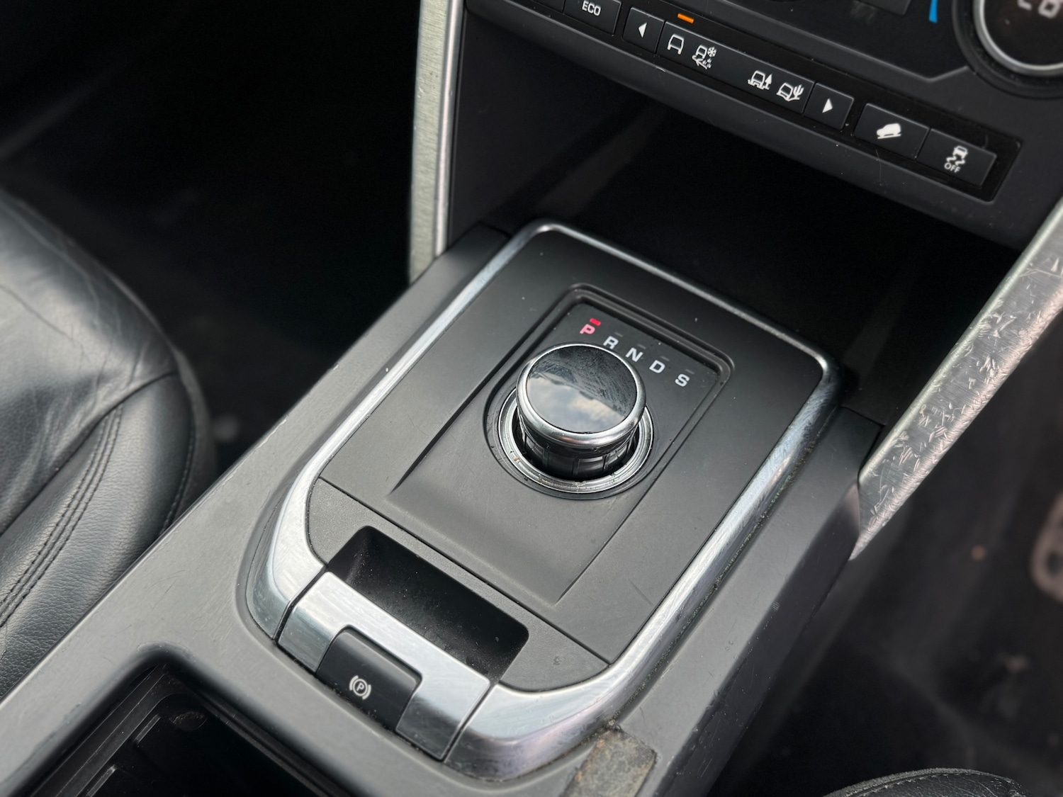 Used Land Rover Discovery 2025 for sale - 77258949: Photo 11