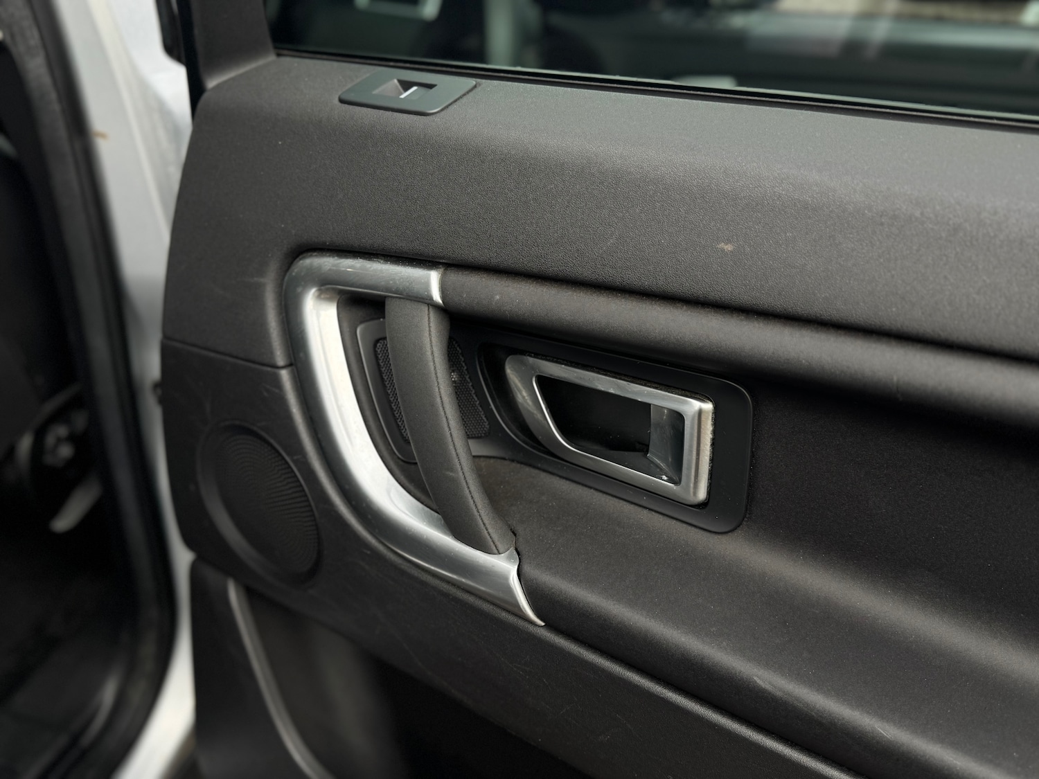 Used Land Rover Discovery 2025 for sale - 77258949: Photo 27