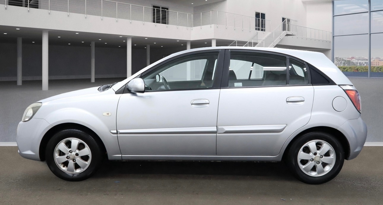 Used Kia Rio 2009 for sale - 76646363: Photo 3