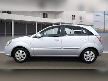 Used Kia Rio 2009 for sale - 76646363: Photo