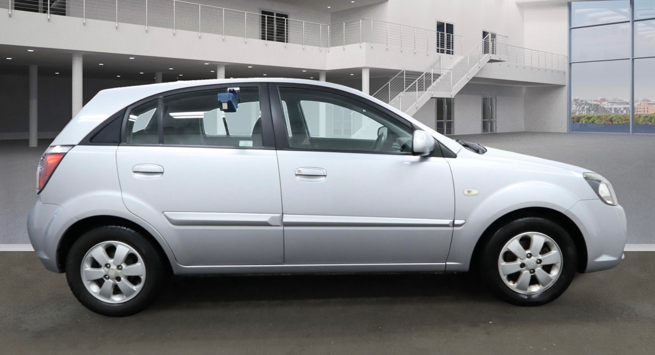 Used Kia Rio 2009 for sale - 76646363: Photo 7