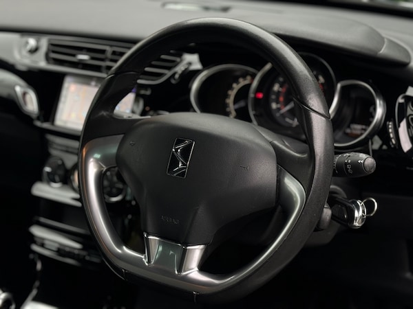 Used DS Automobiles DS 3 2015 for sale - 76228742: Photo 11