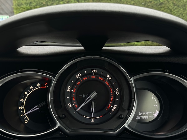 Used DS Automobiles DS 3 2015 for sale - 76228742: Photo 12