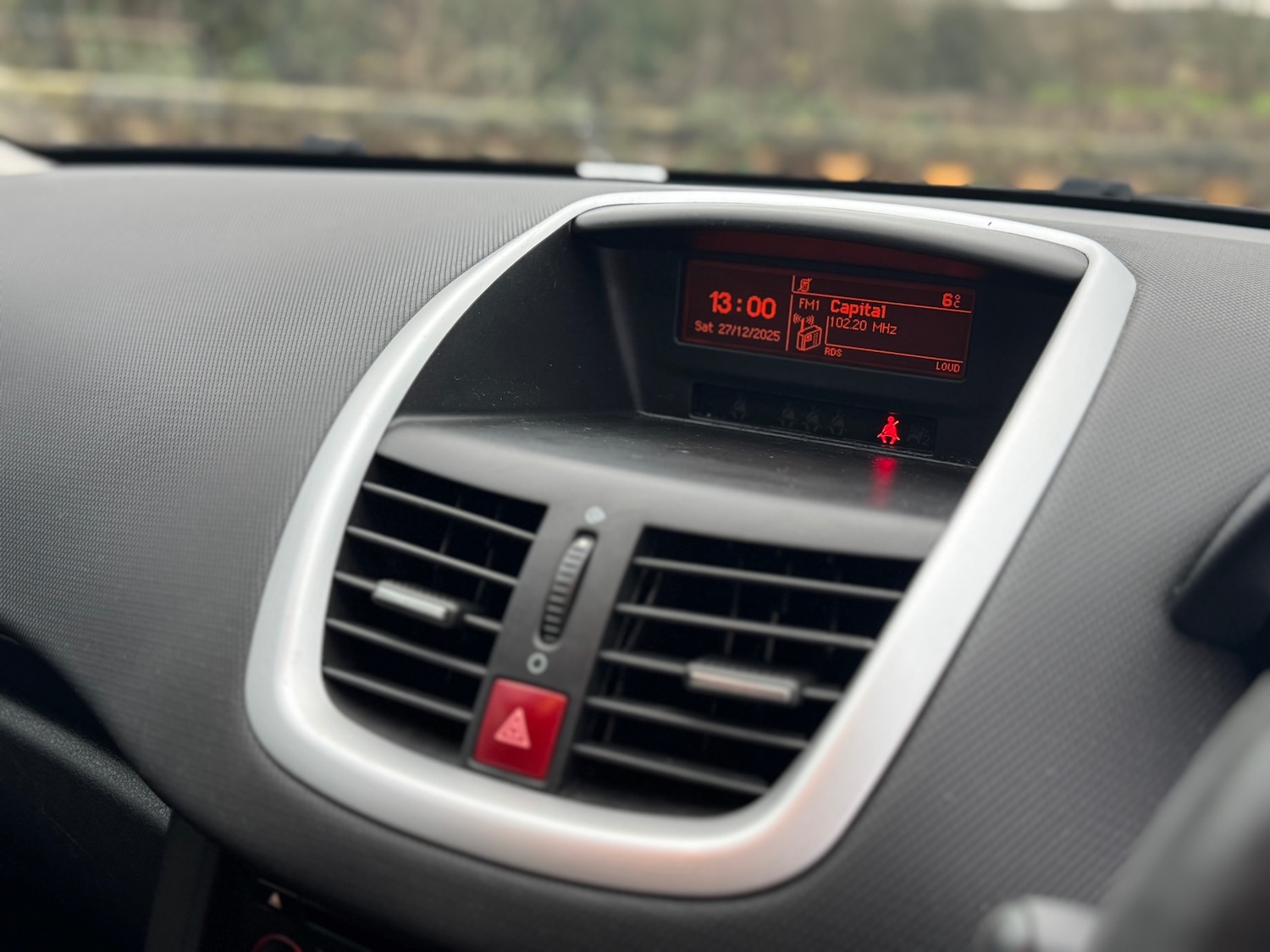 Used Peugeot 207 2009 for sale - 77981190: Photo 17