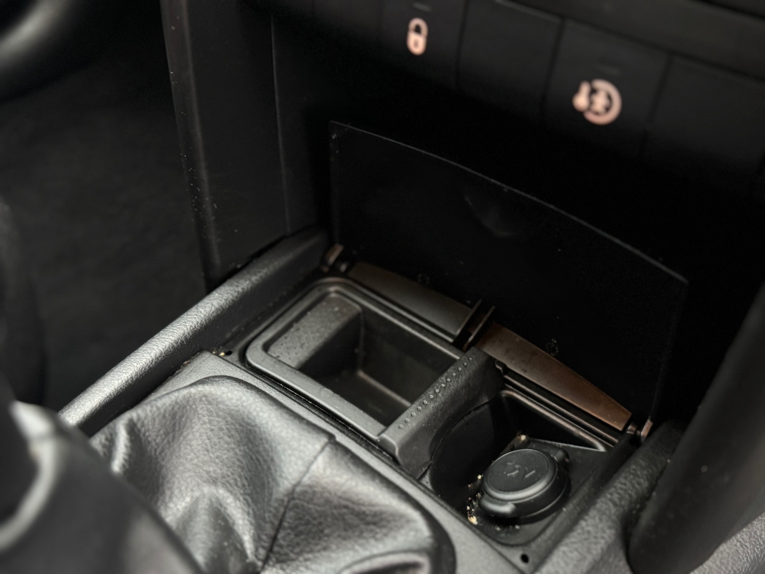 Used Peugeot 207 2009 for sale - 77981190: Photo 20