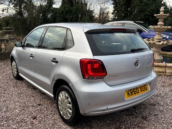 Used Volkswagen Polo 2011 for sale - 78280915: Photo