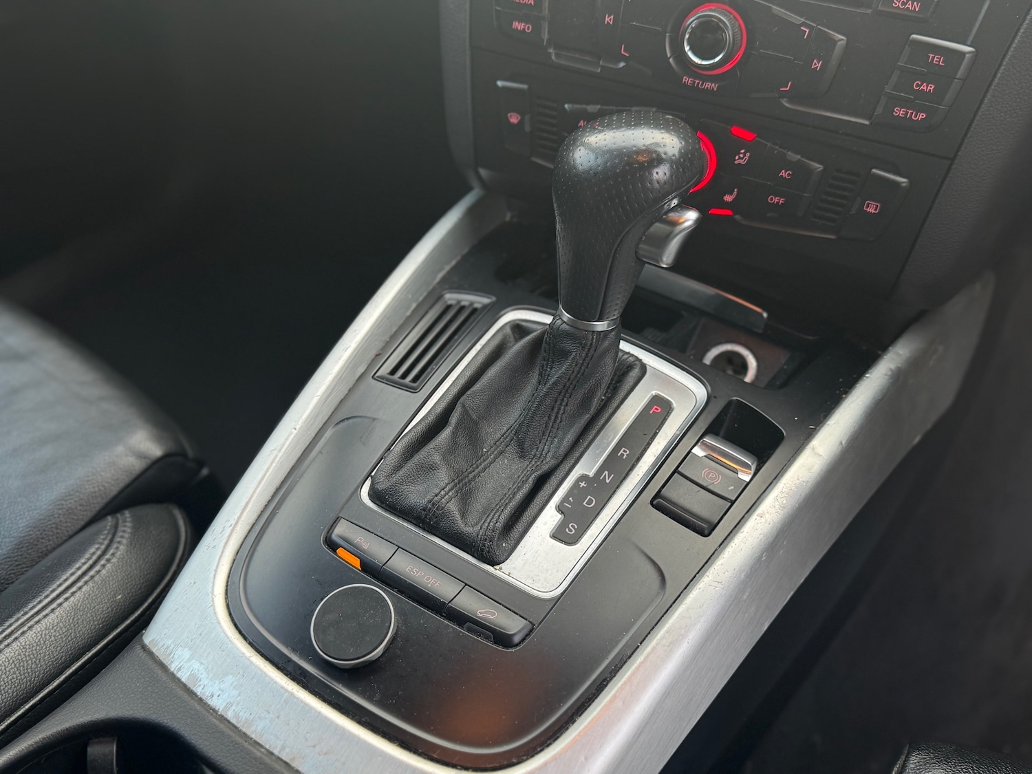 Used Audi Q5 2009 for sale - 77318493: Photo 12