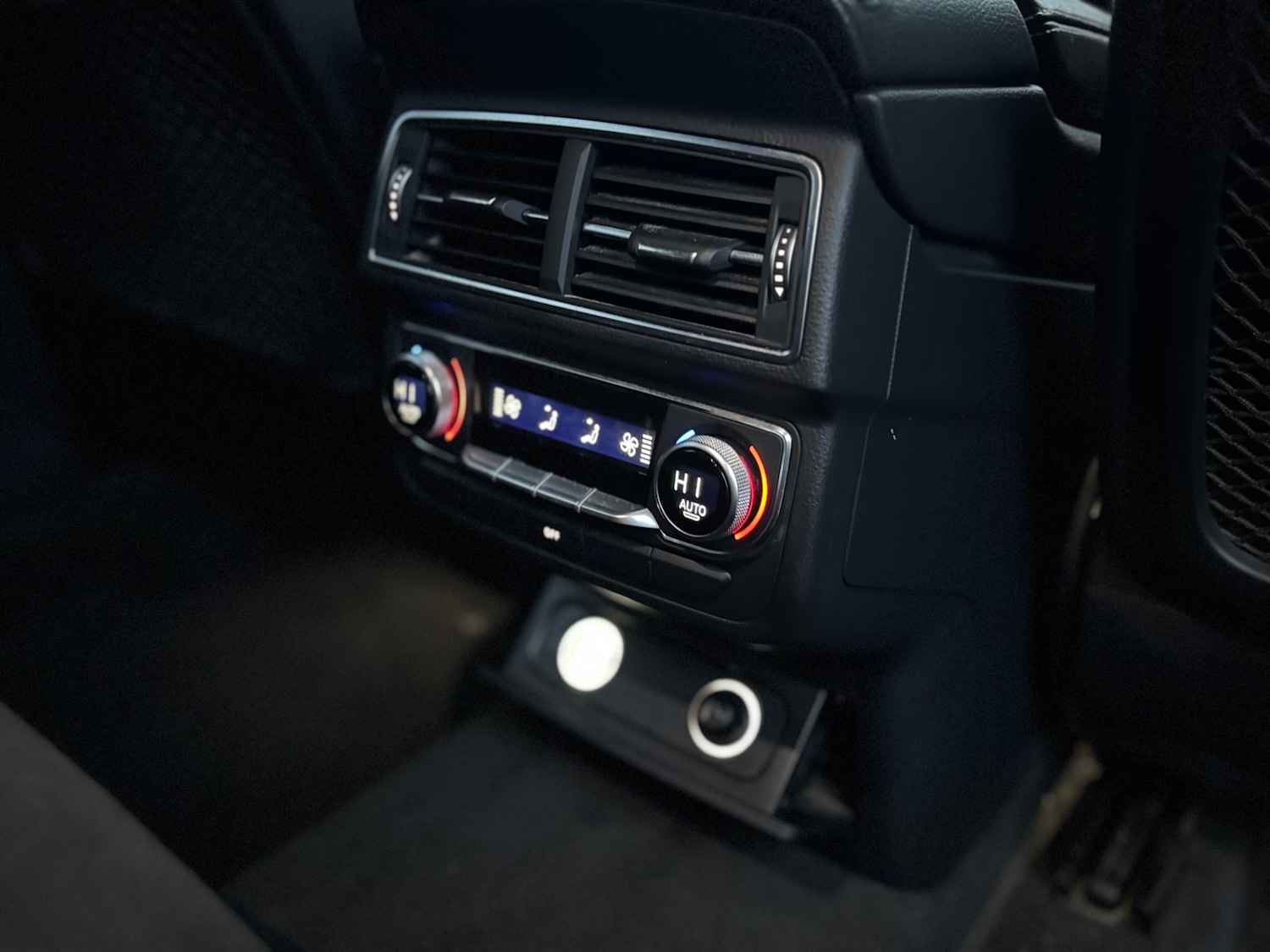 Used Audi Q7 2016 for sale - 77179549: Photo 23