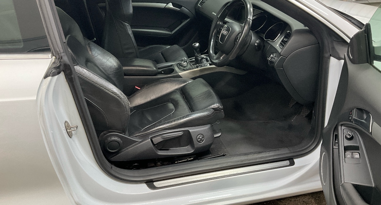 Used Audi A5 2008 for sale - 76393855: Photo 5