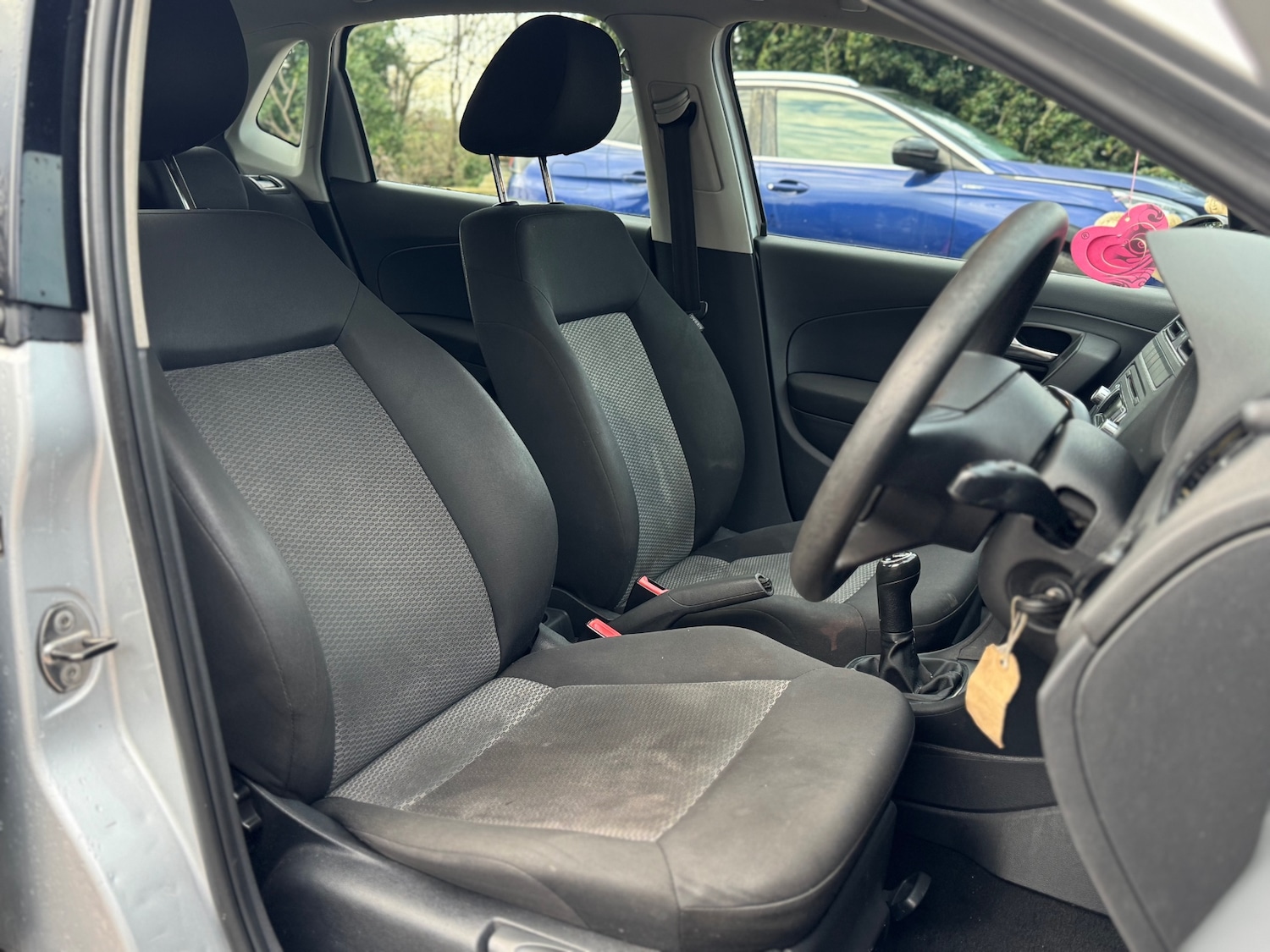 Used Volkswagen Polo 2011 for sale - 76940235: Photo 8