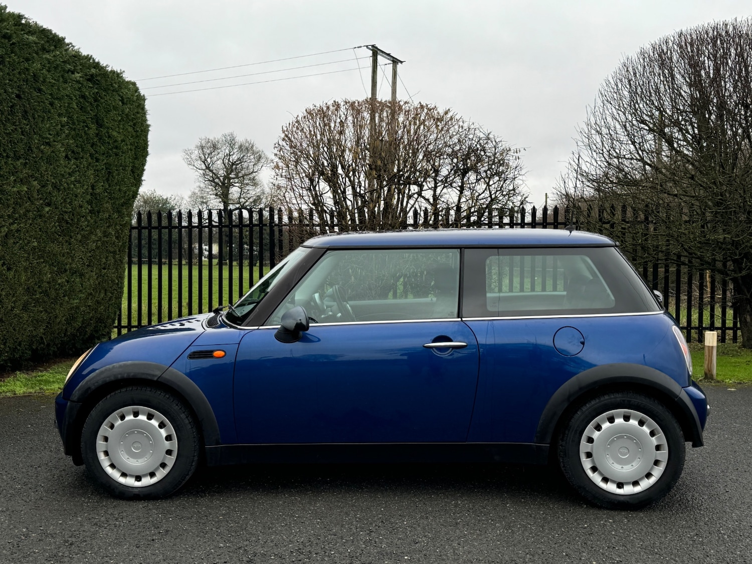 Used MINI Hatch 2002 for sale - 77606823: Photo 3