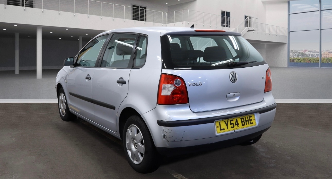 Used Volkswagen Polo 2004 for sale - 76848877: Photo 1