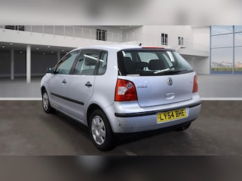 Used Volkswagen Polo 2004 for sale - 76848877: Photo