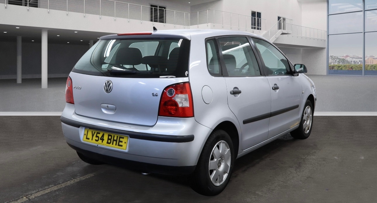 Used Volkswagen Polo 2004 for sale - 76848877: Photo 2