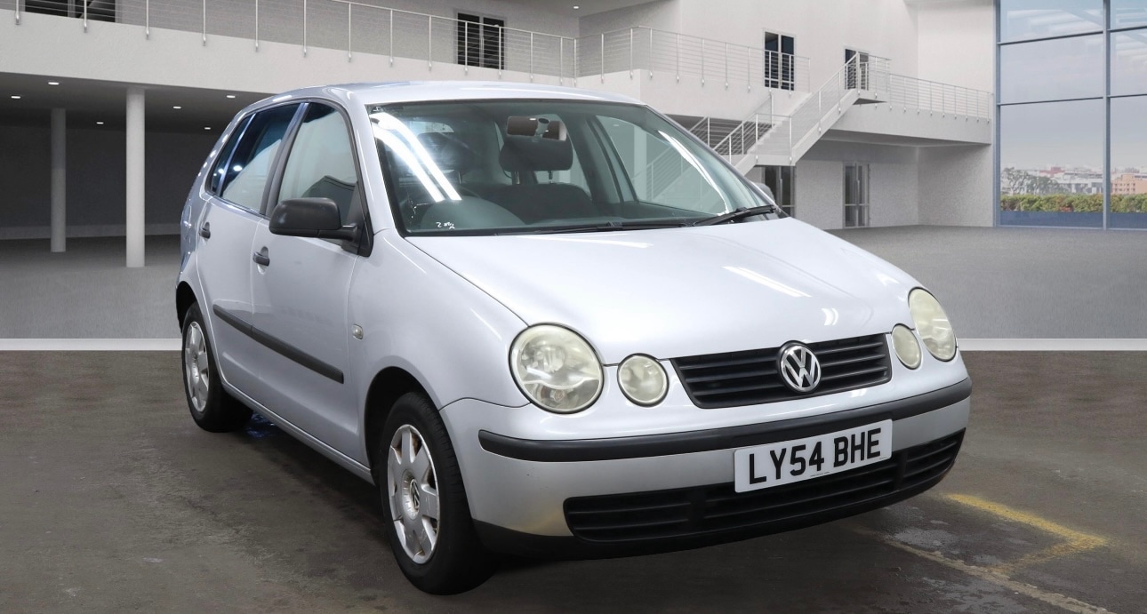 Used Volkswagen Polo 2004 for sale - 76848877: Photo 4