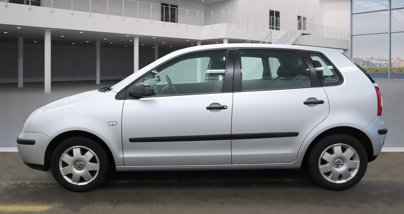 Used Volkswagen Polo 2004 for sale - 76848877: Photo 6