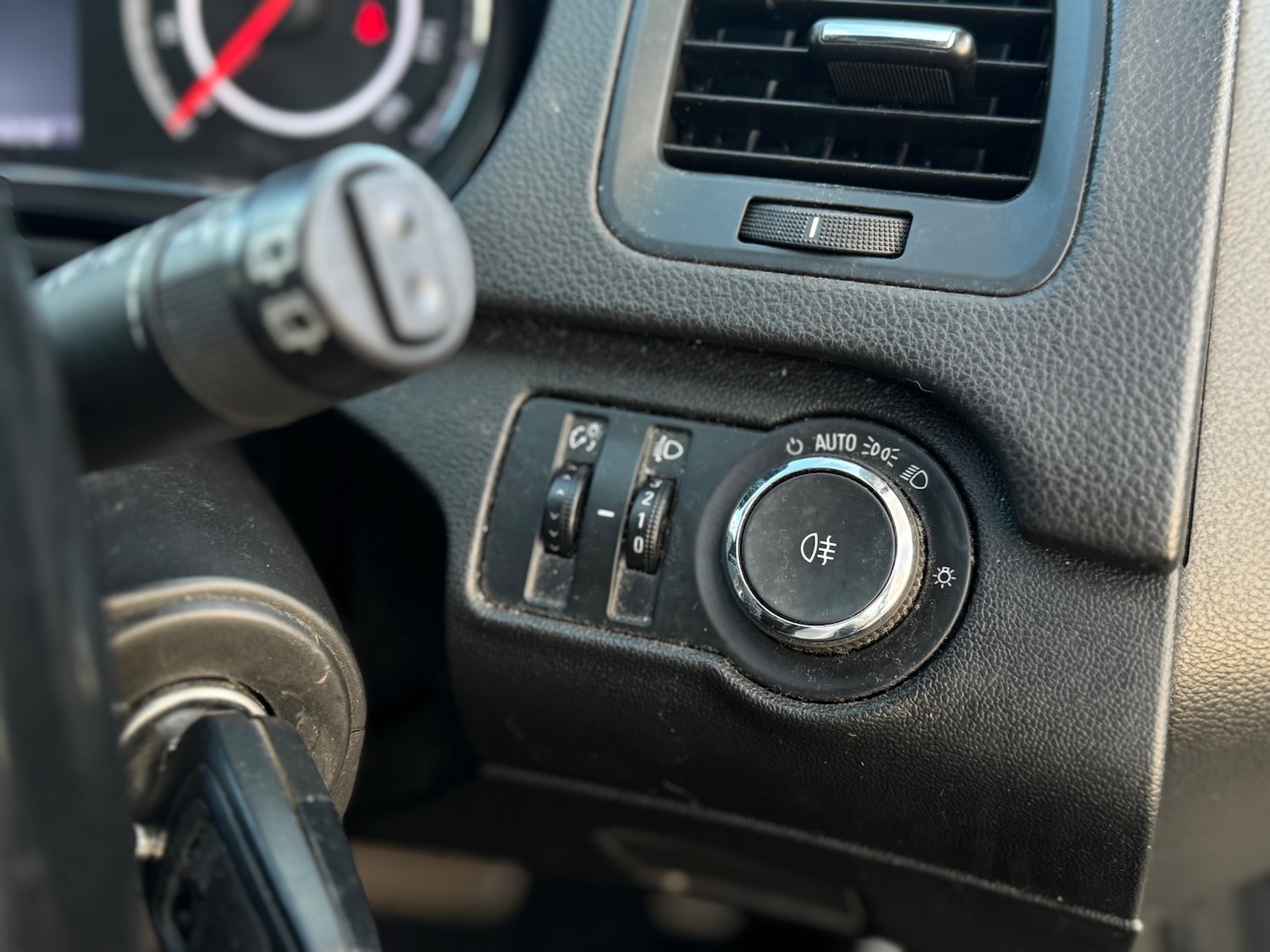 Used Vauxhall Insignia 2014 for sale - 77888229: Photo 16