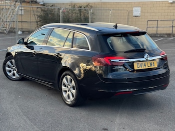 Used Vauxhall Insignia 2014 for sale - 77888229: Photo