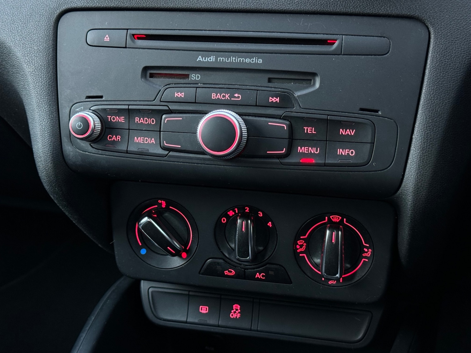 Used Audi A1 2012 for sale - 76168356: Photo 17