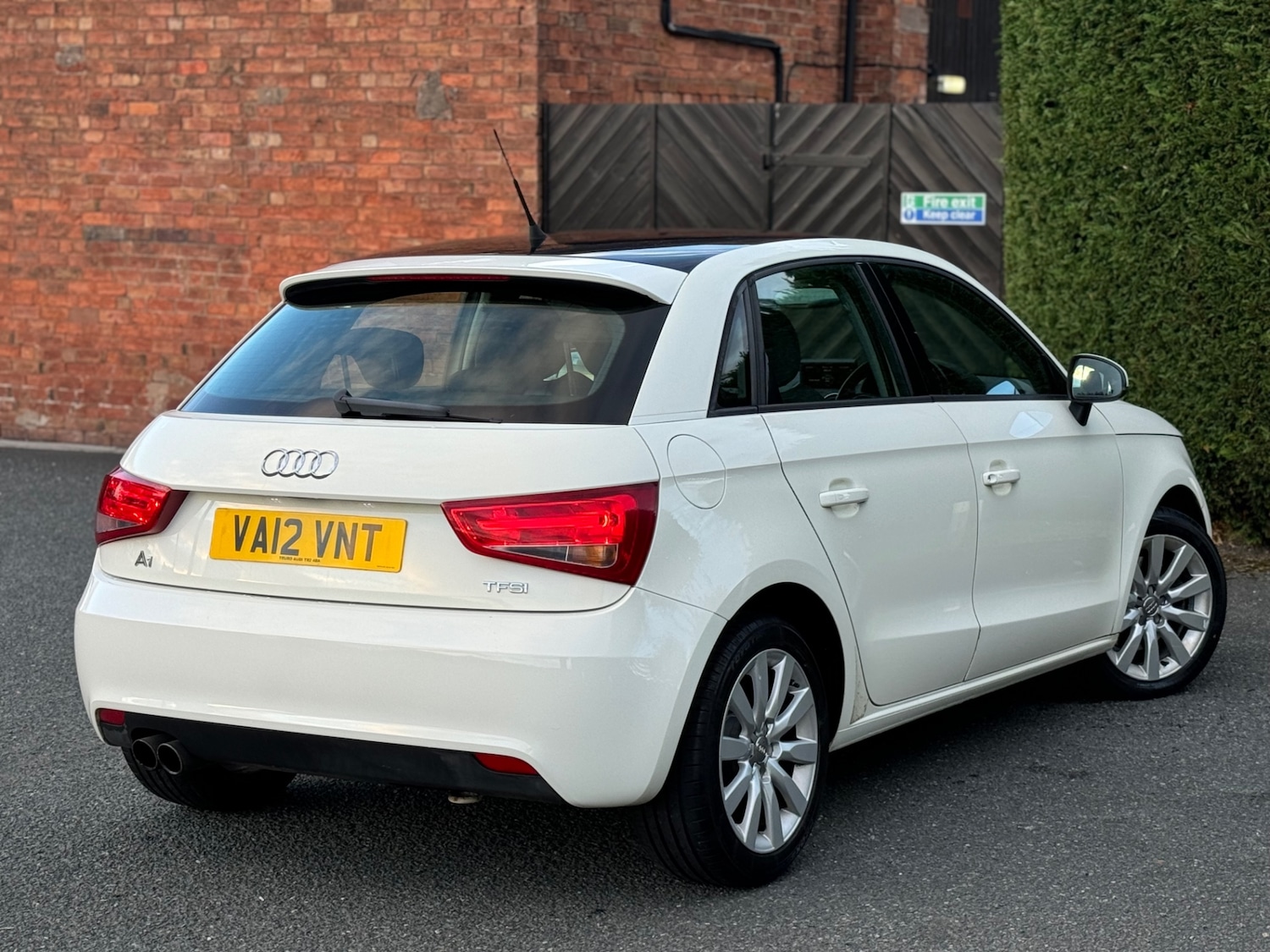 Used Audi A1 2012 for sale - 76168356: Photo 4