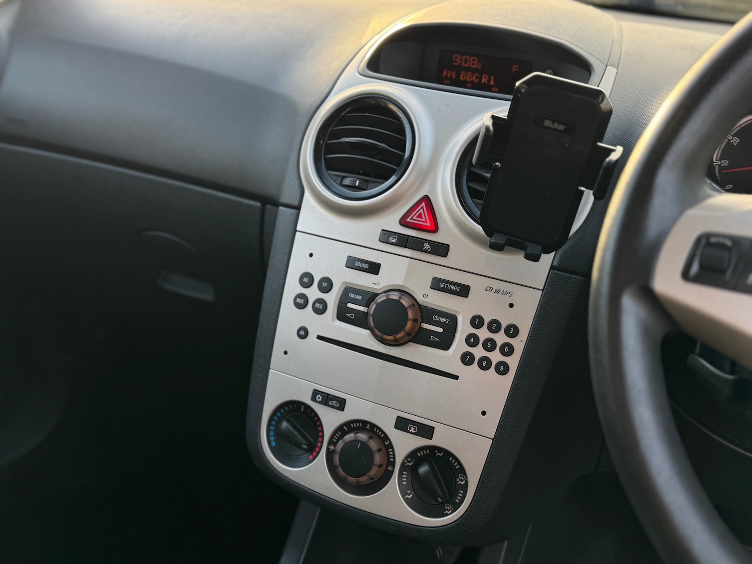 Used Vauxhall Corsa 2010 for sale - 76734462: Photo 10