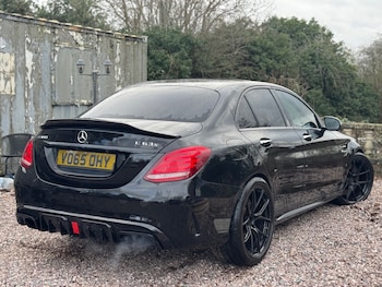Used Mercedes-Benz C Class 2015 for sale - 77980640: Photo