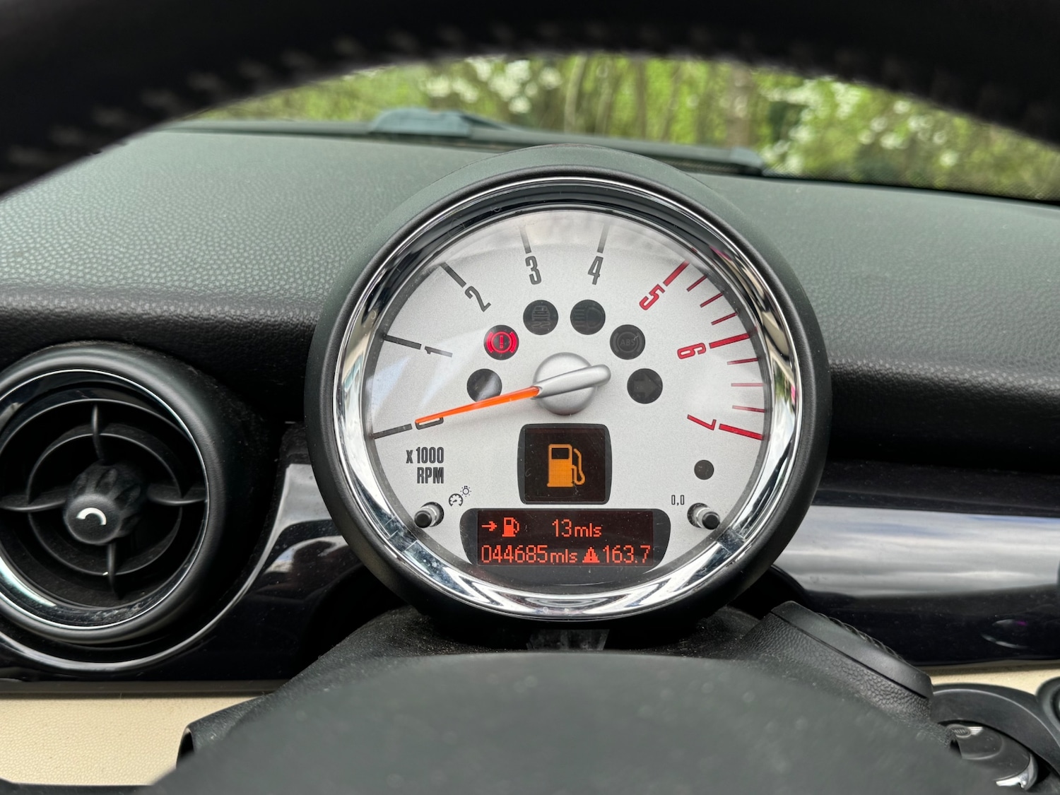 Used MINI Convertible 2010 for sale - 78134805: Photo 4