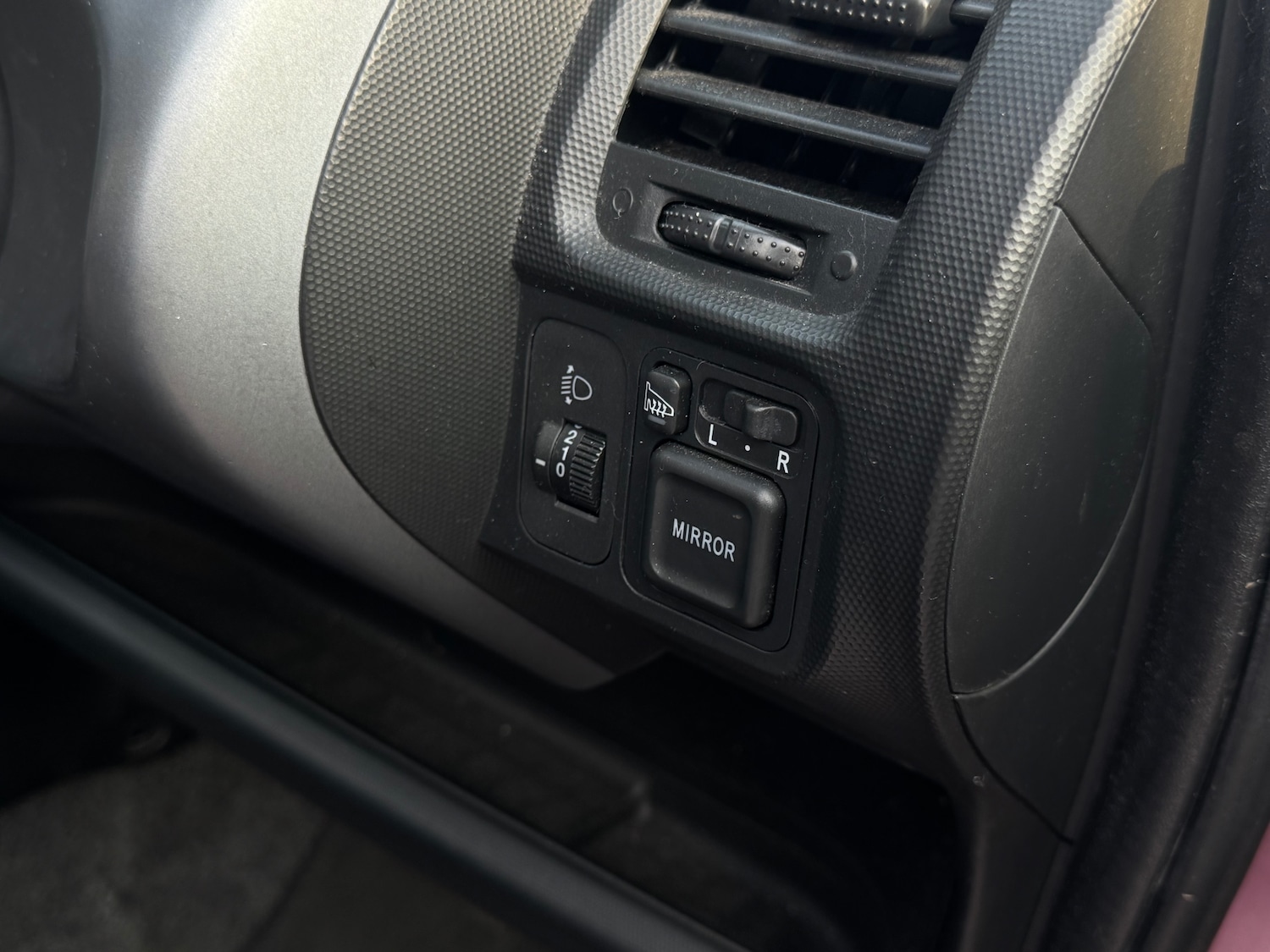 Used Honda Jazz 2002 for sale - 77069368: Photo 14