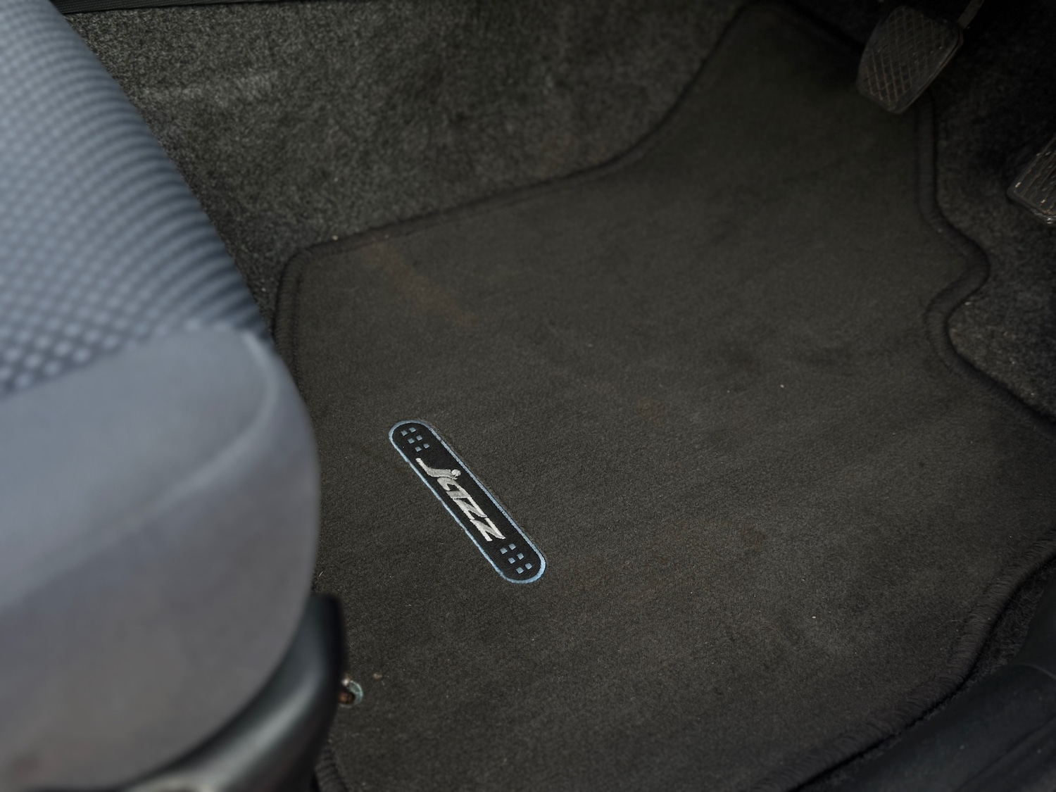 Used Honda Jazz 2002 for sale - 77069368: Photo 15