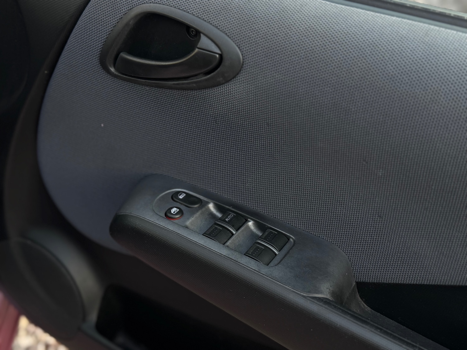 Used Honda Jazz 2002 for sale - 77069368: Photo 16