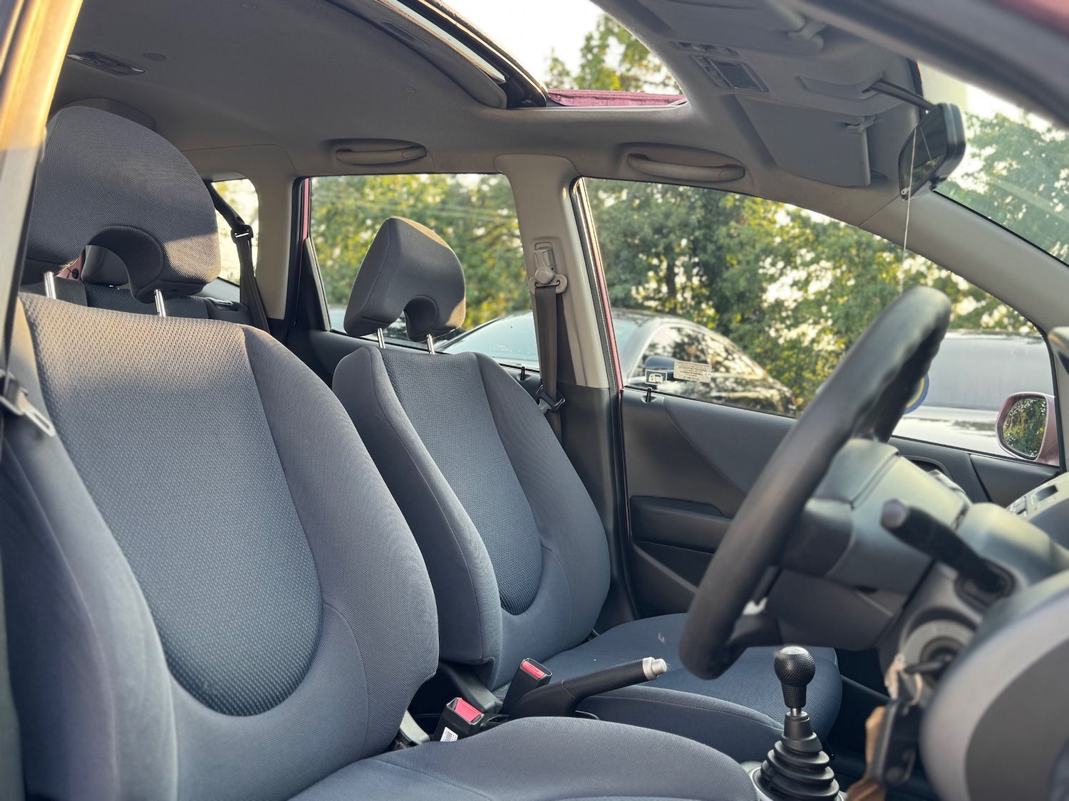 Used Honda Jazz 2002 for sale - 77069368: Photo 6