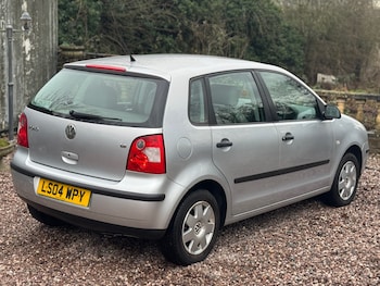 Used Volkswagen Polo 2004 for sale - 77980227: Photo