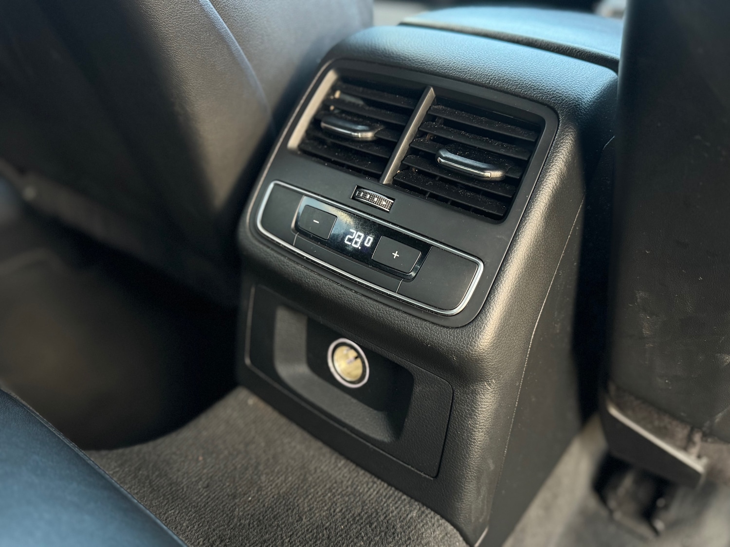 Used Audi A4 2016 for sale - 77888245: Photo 16