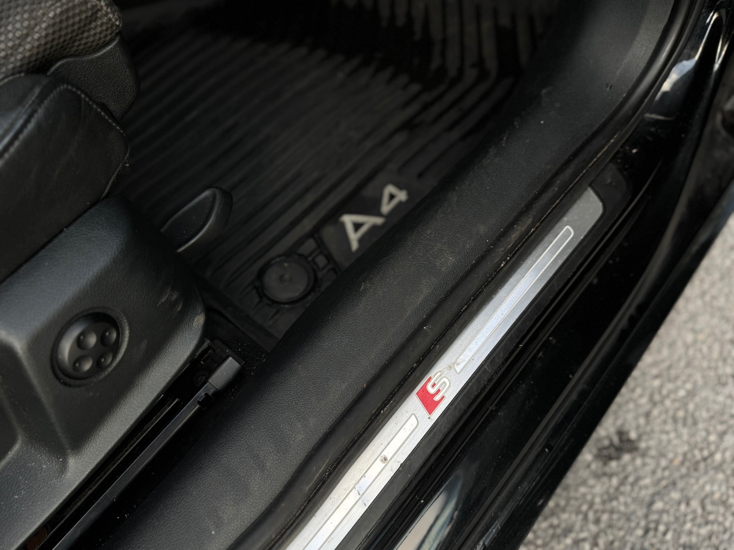 Used Audi A4 2016 for sale - 77888245: Photo 25