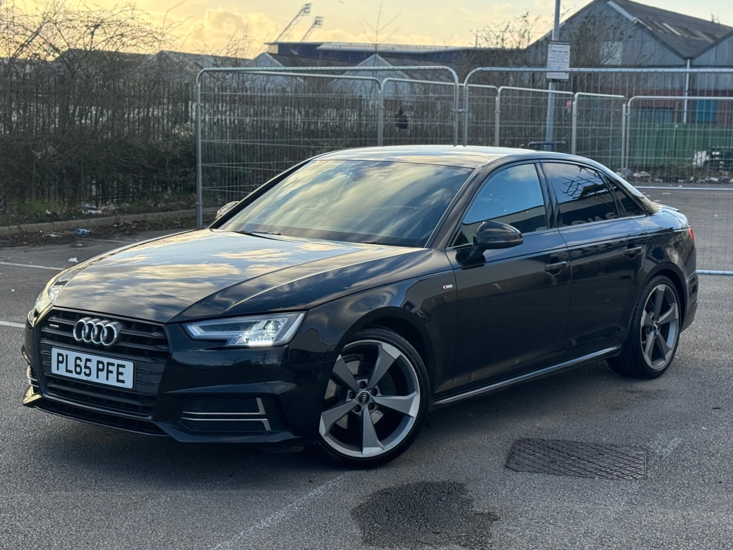 Used Audi A4 2016 for sale - 77888245: Photo 3