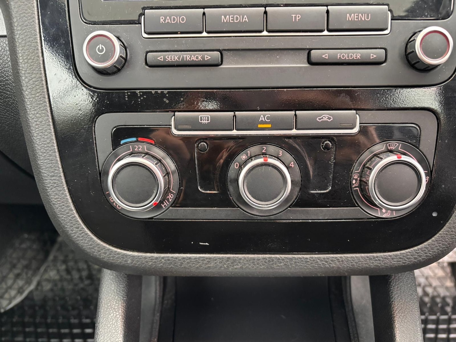 Used Volkswagen EOS 2010 for sale - 76536991: Photo 14