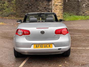 Used Volkswagen EOS 2010 for sale - 76536991: Photo