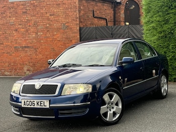 Used Skoda Superb 2006 for sale - 75948715: Photo