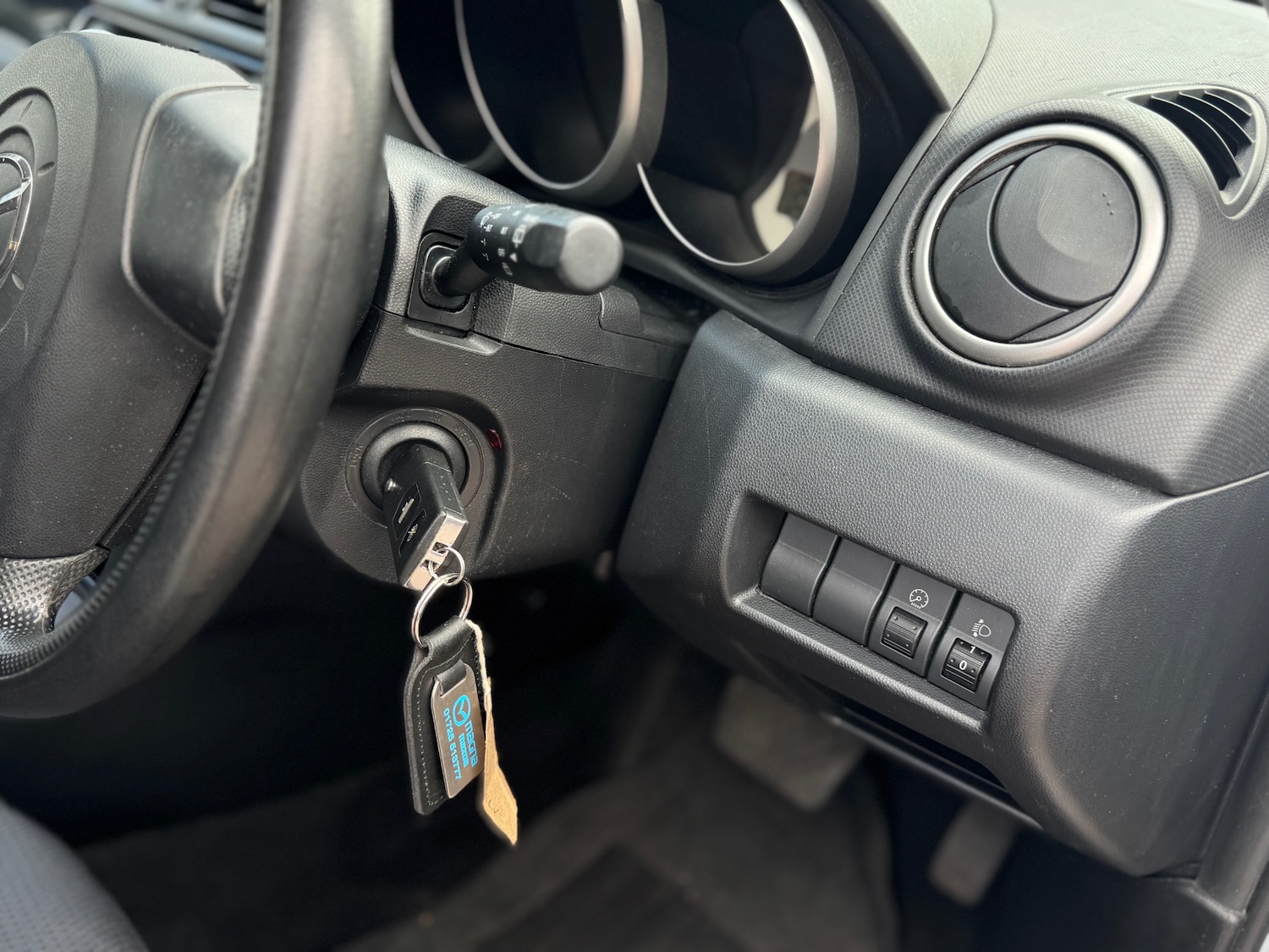 Used Mazda Mazda3 2007 for sale - 77069439: Photo 10