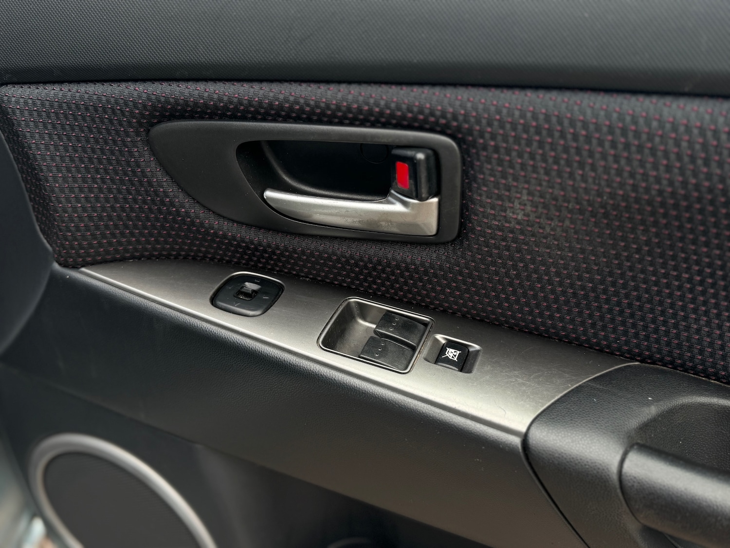 Used Mazda Mazda3 2007 for sale - 77069439: Photo 9