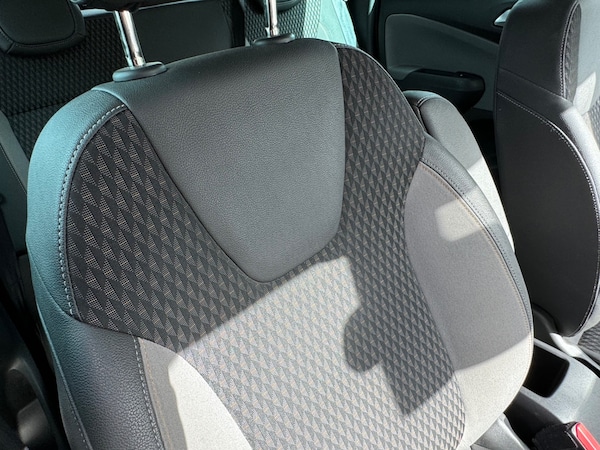 Used Vauxhall Crossland X 2018 for sale - 75751413: Photo 7