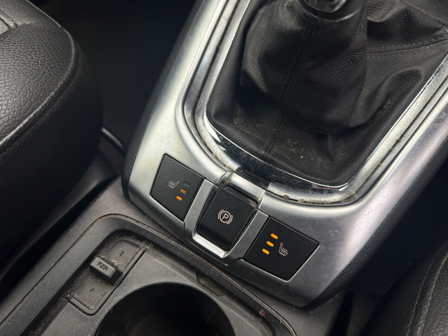 Used Vauxhall Antara 2013 for sale - 77495180: Photo 10