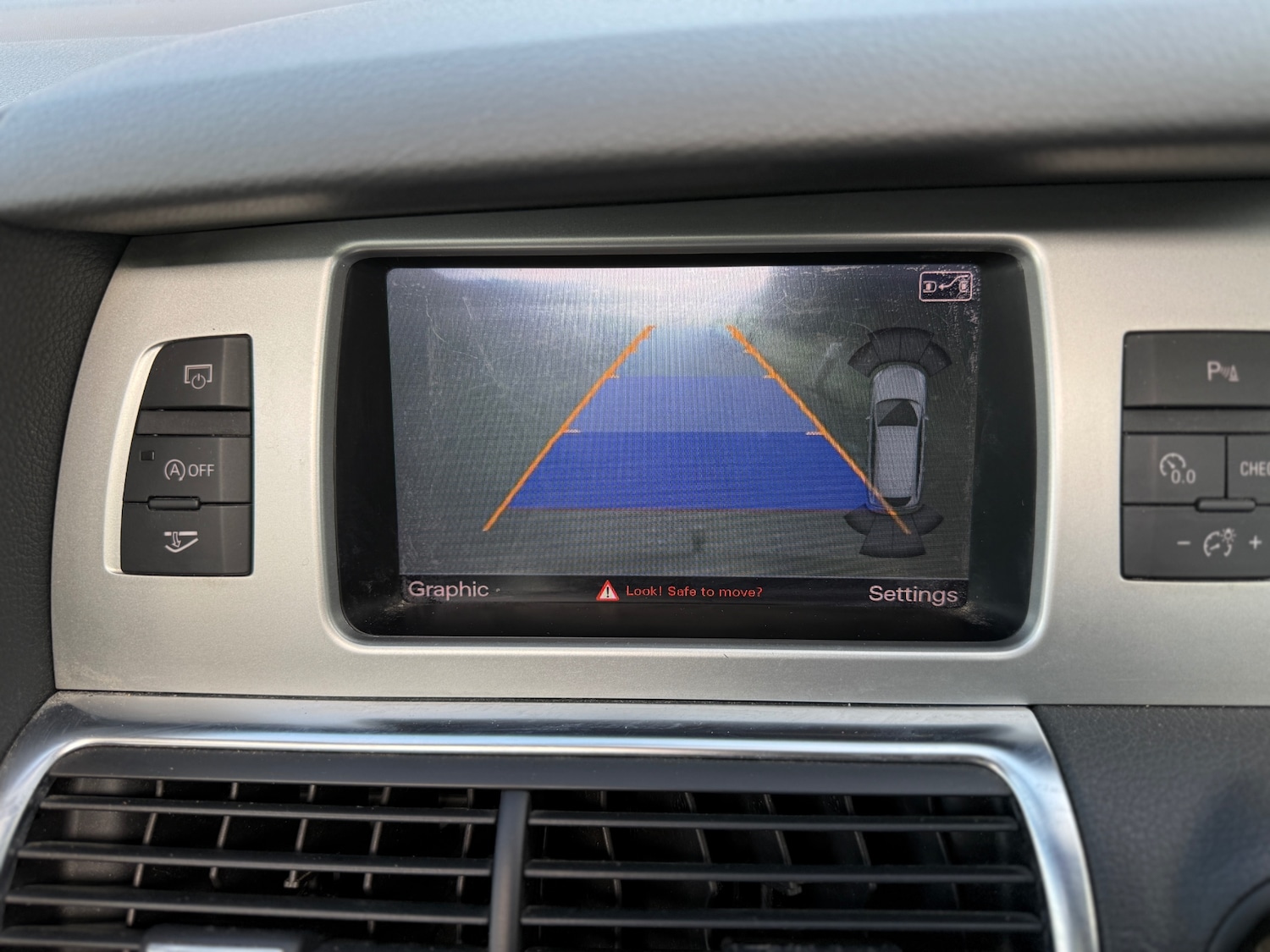 Used Audi Q7 2013 for sale - 76007272: Photo 19