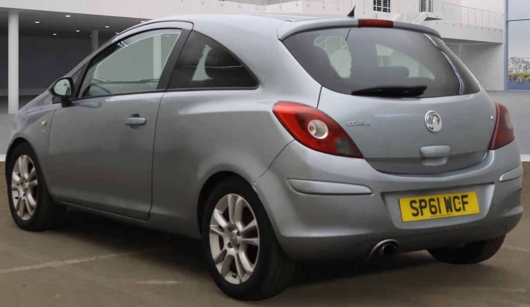 Used Vauxhall Corsa 2011 for sale - 76761949: Photo 4