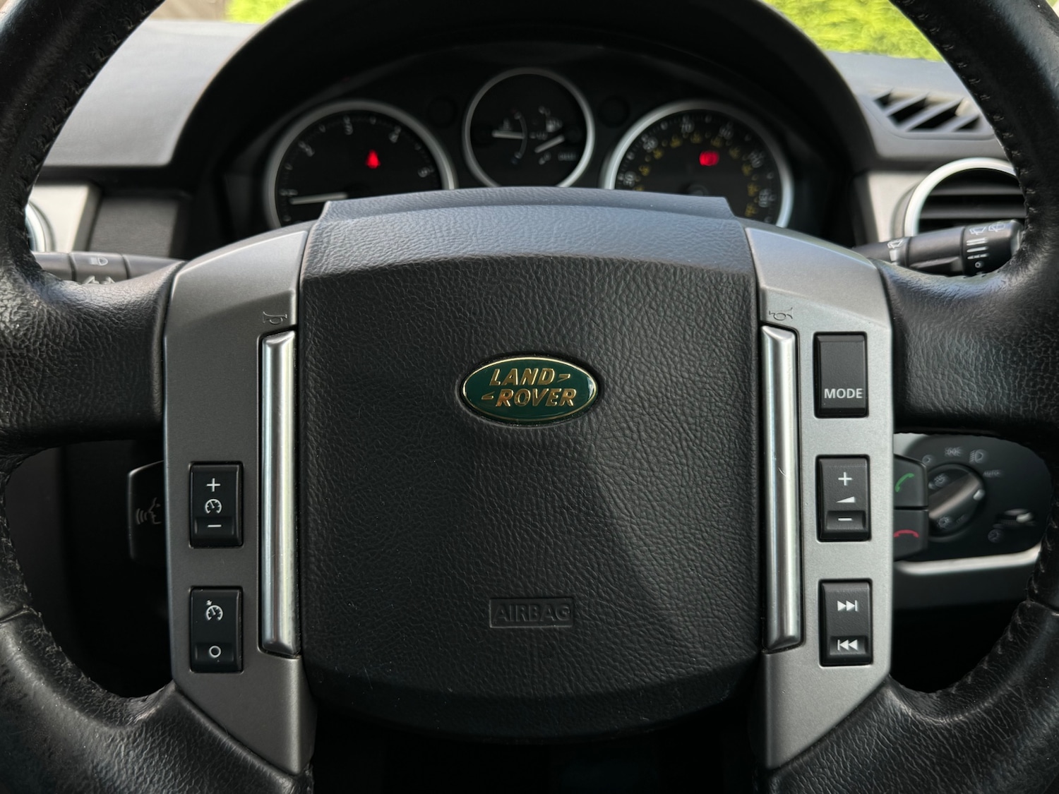 Used Land Rover Discovery 3 2008 for sale - 77332363: Photo 13